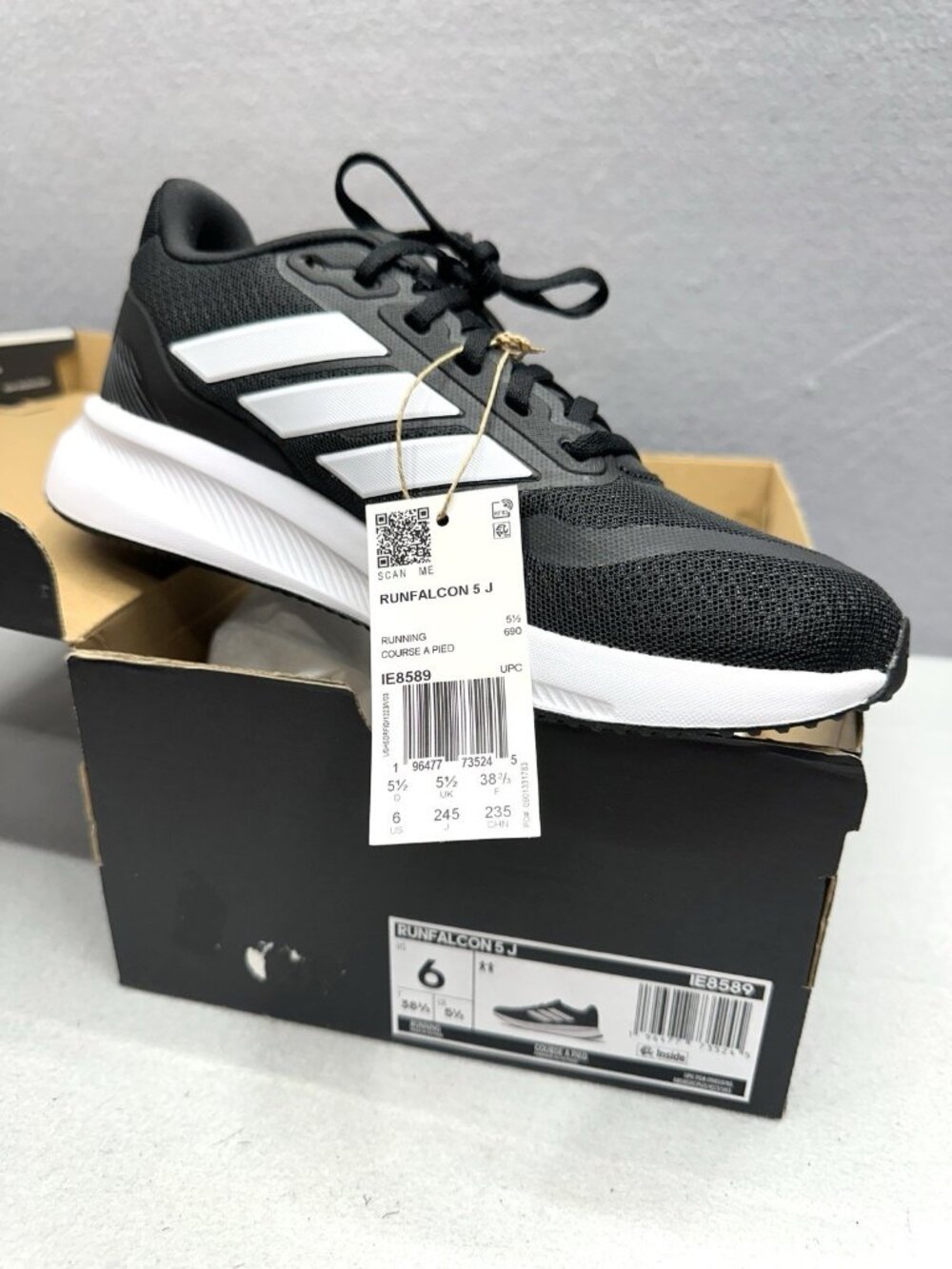 Adidas Runfalcon 5J Sneakers Women Size 6 Black White Running Shoes IE8589 NIB
